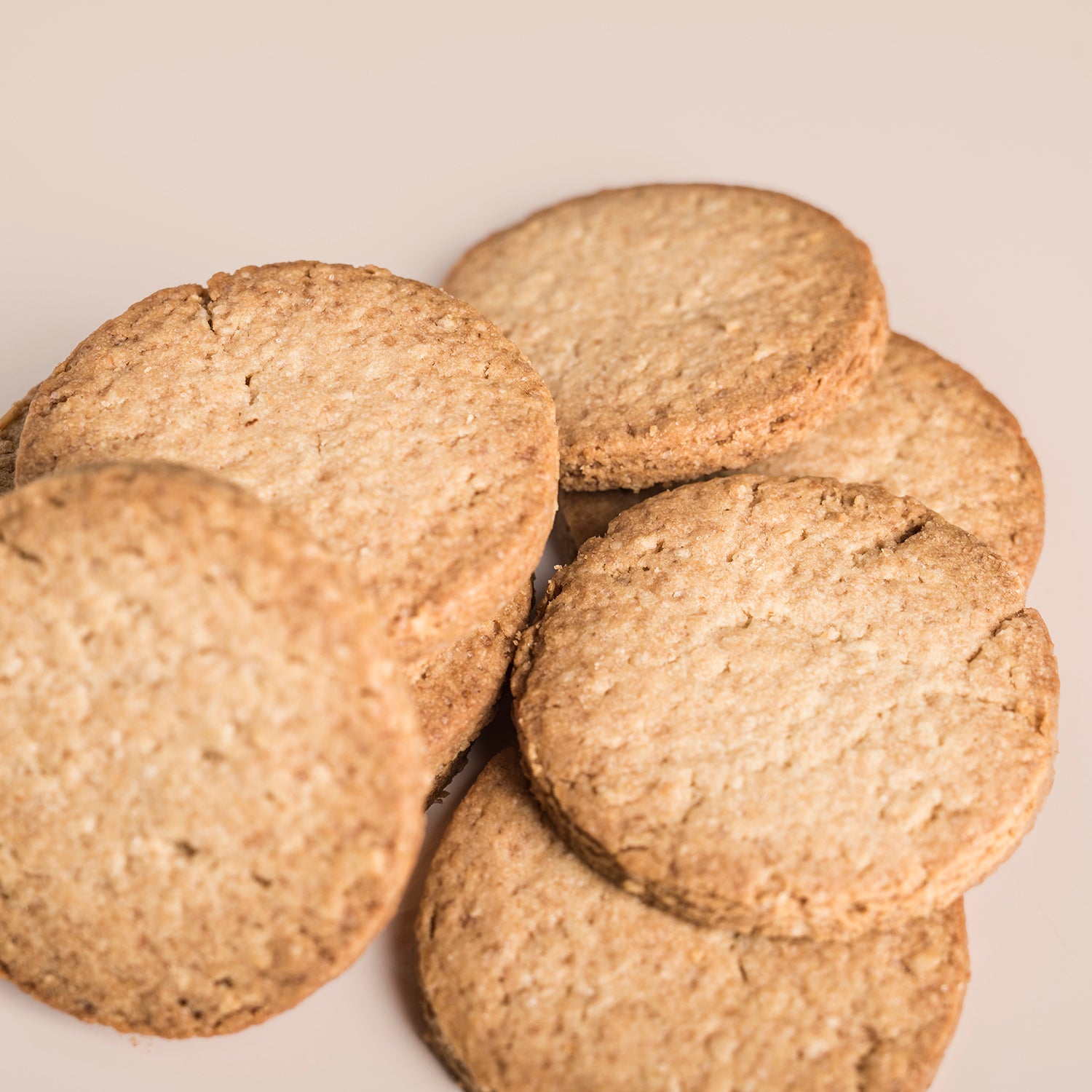Organic biscuit with oats and vegan fleur de sel